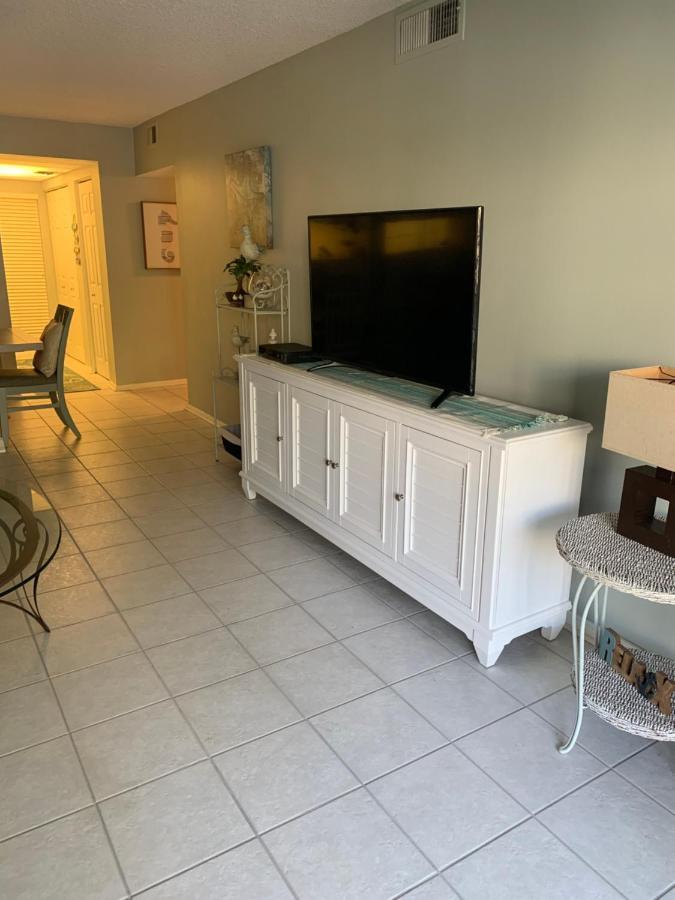 Siesta Key Escape Ground Floor Steps To Heated Pool And Free Trolley Apartment ภายนอก รูปภาพ